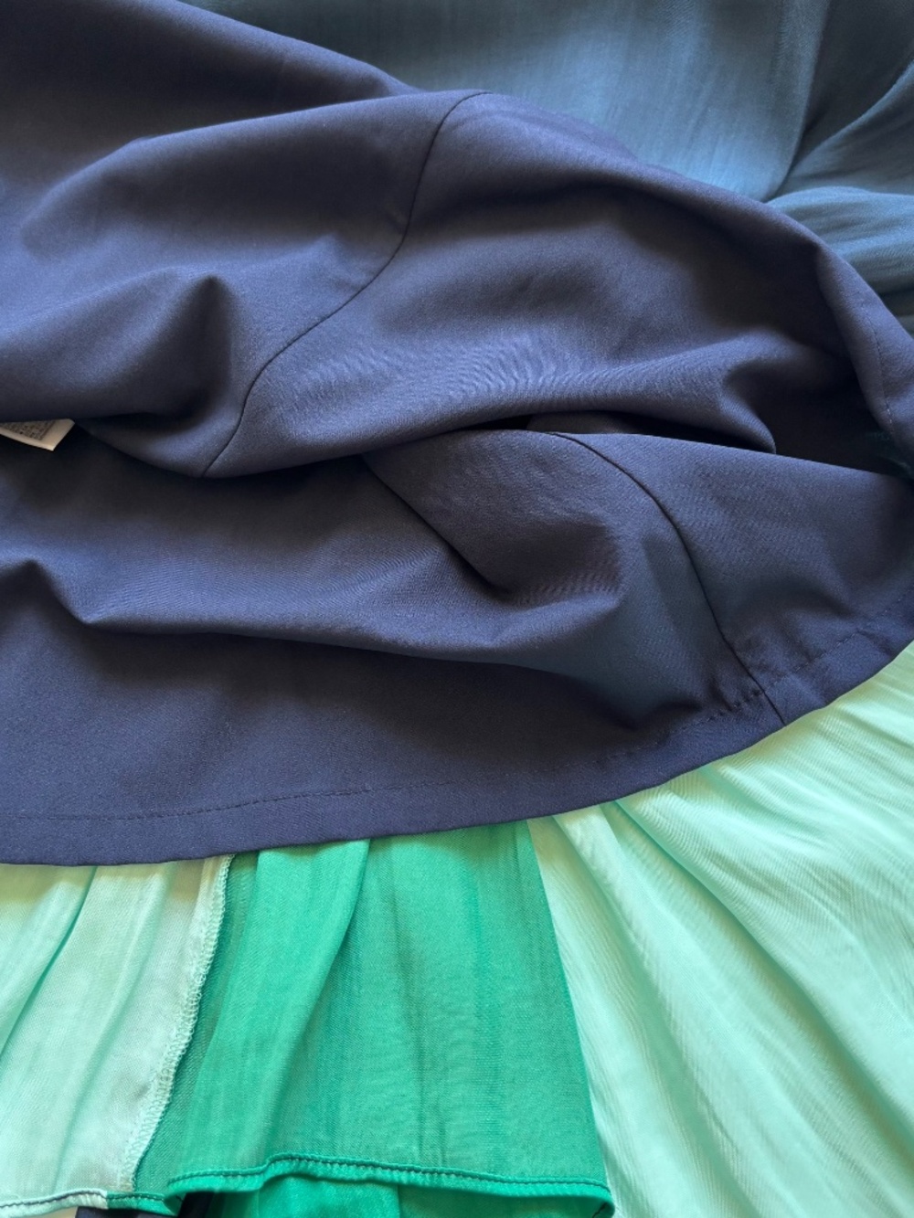 BR Colorblock Dress - Picture 9 of 11